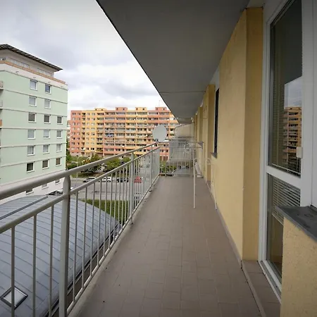 Апартаменты Pleasant Close To Center