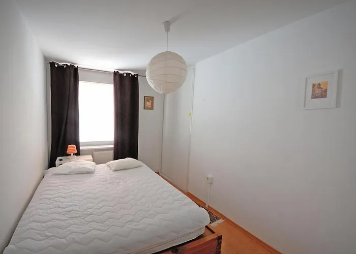Pleasant Close To Center Апартаменты